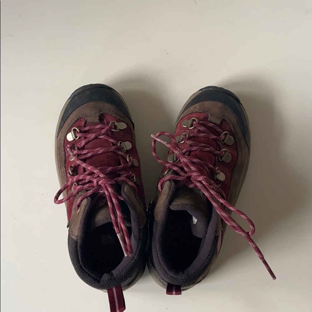 Girls timberland hiking boots